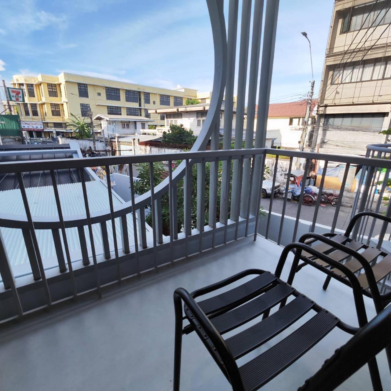 Rooms At Number60 Khaosan Bangkok Esterno foto