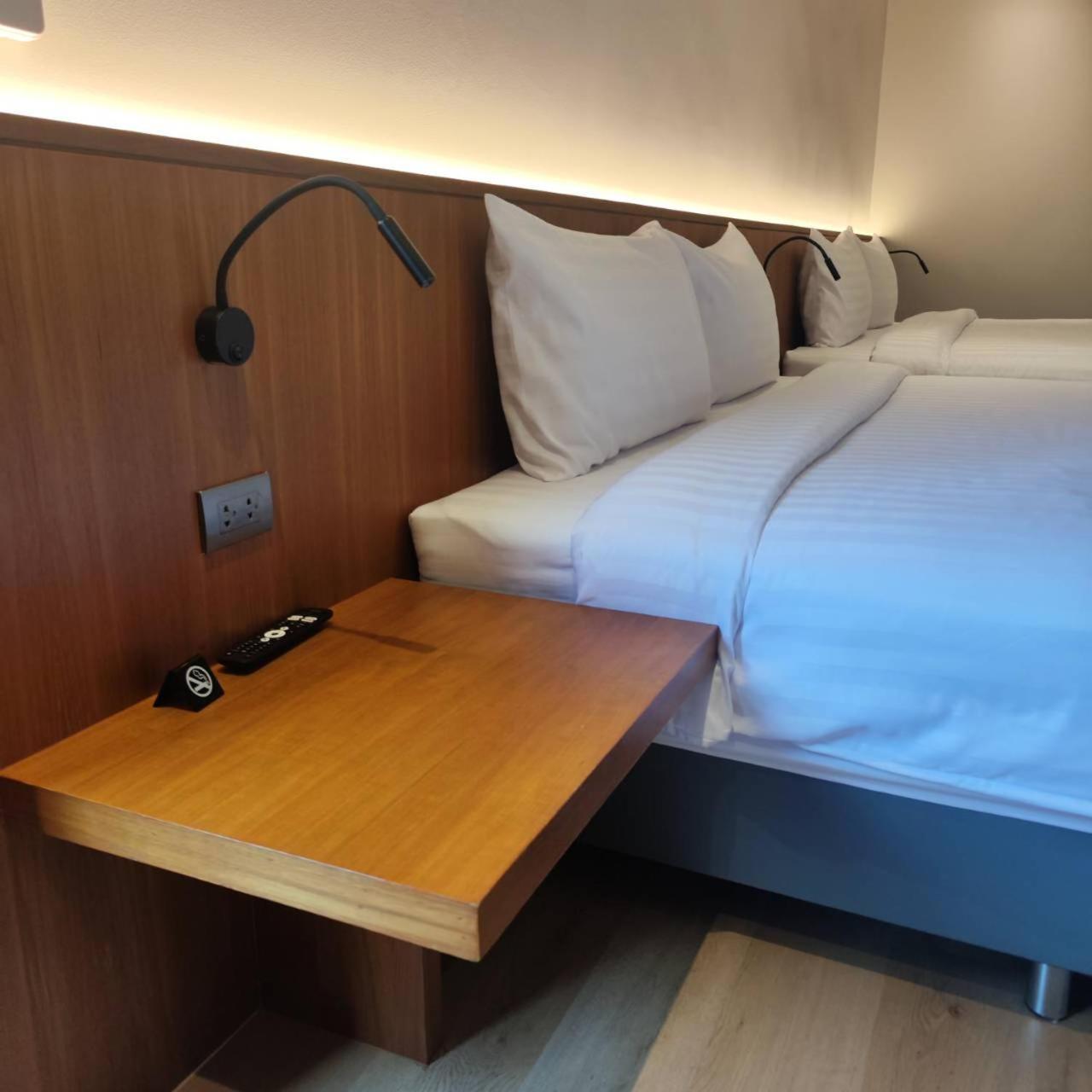 Rooms At Number60 Khaosan Bangkok Esterno foto