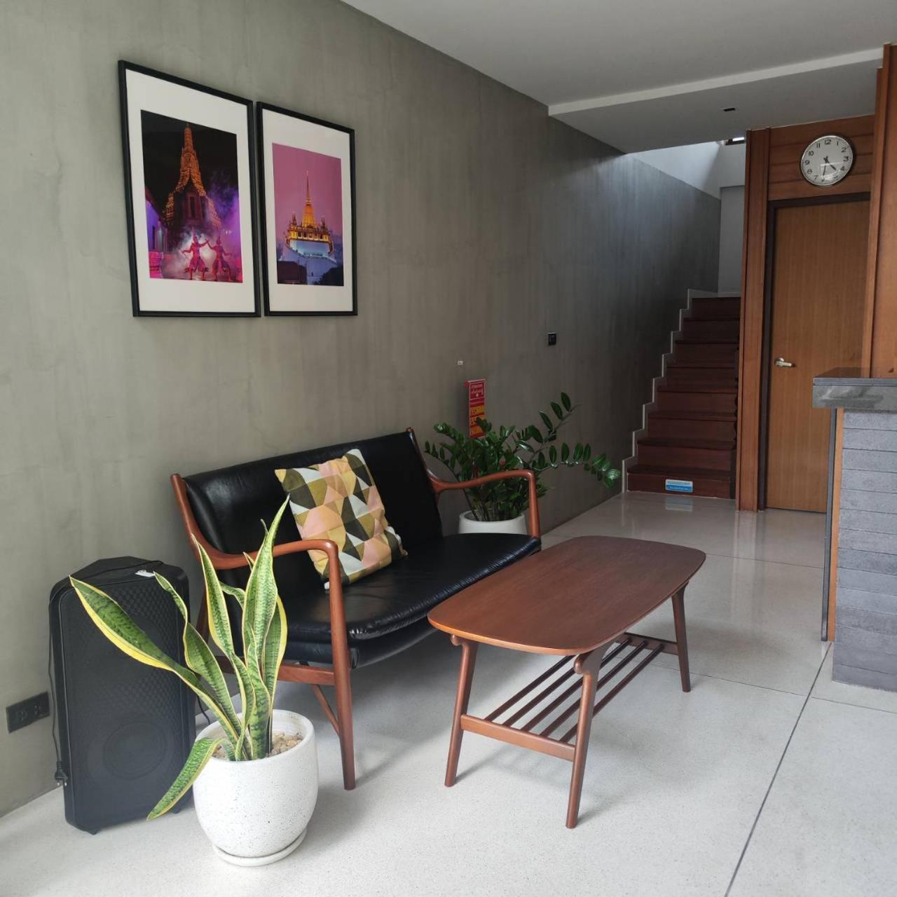 Rooms At Number60 Khaosan Bangkok Esterno foto